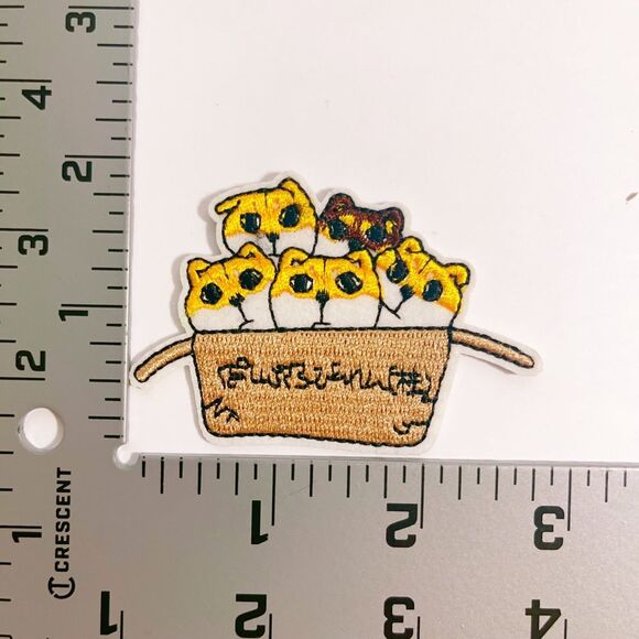 Pet Basekt of Kitten‎ Cats-Iron on patch - Picture 2 of 3